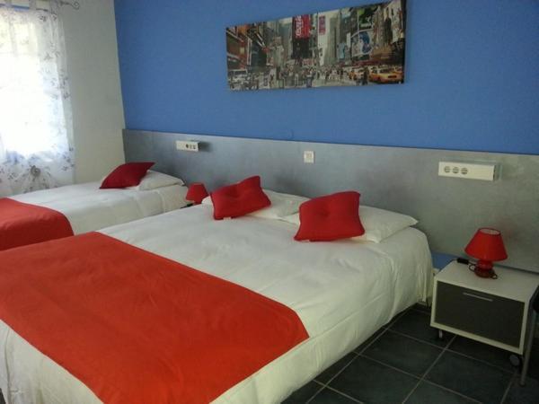 Motel La Croque Sel Carcassonne Bagian luar foto